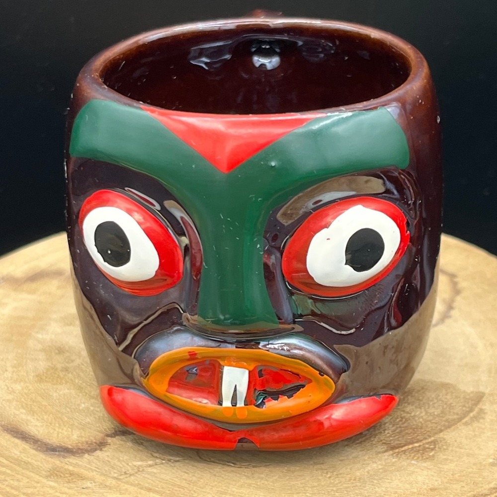 Vtg VICTORIA CERAMICS Tiki Totum Demitasse Cup & Saucer Japan Set of Two 60s - Picture 4 of 12